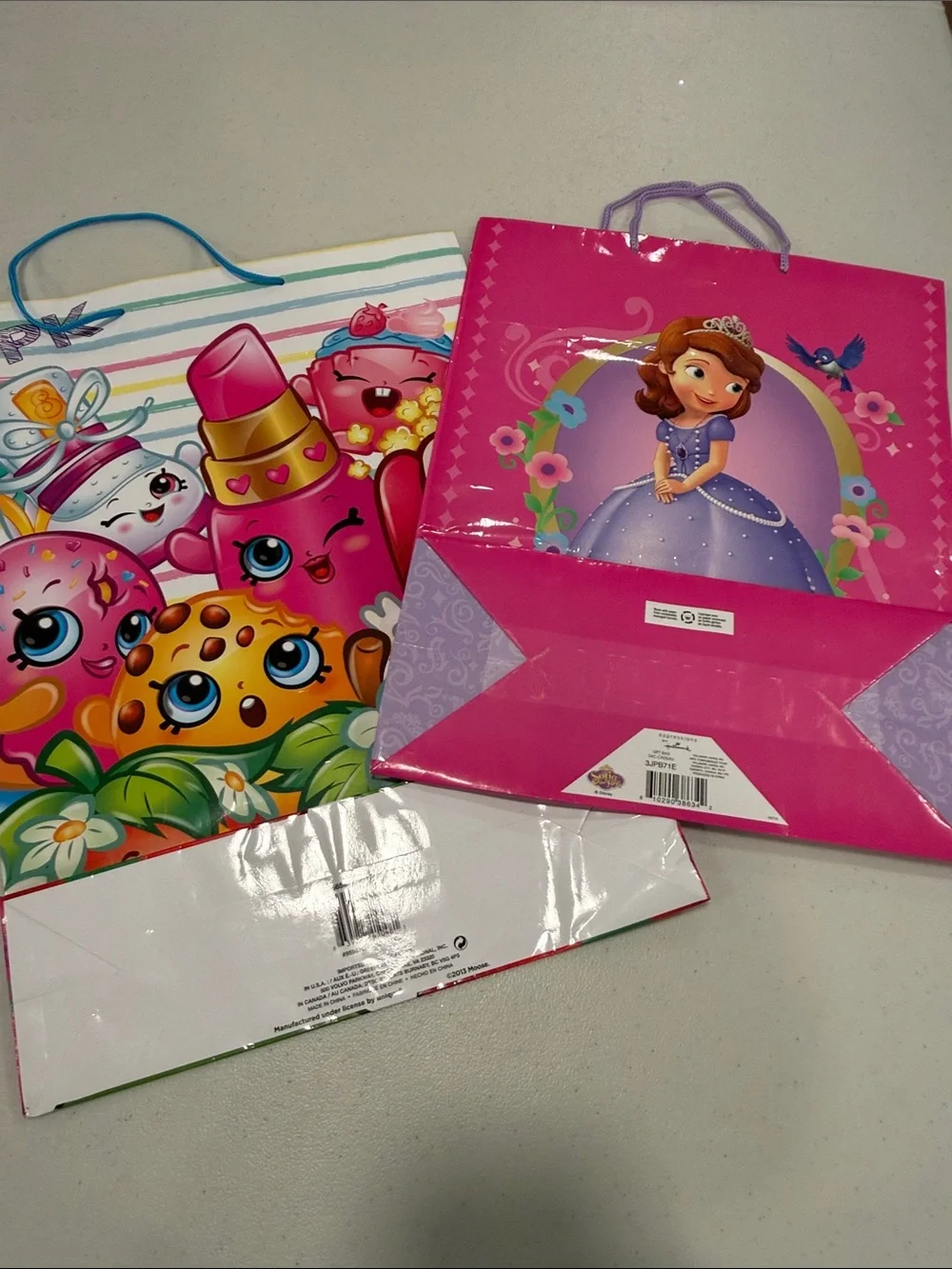 7 Children’s Gift Bags